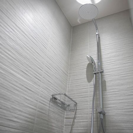 Modern Apartment Not Far From The Beach Paphos 外观 照片