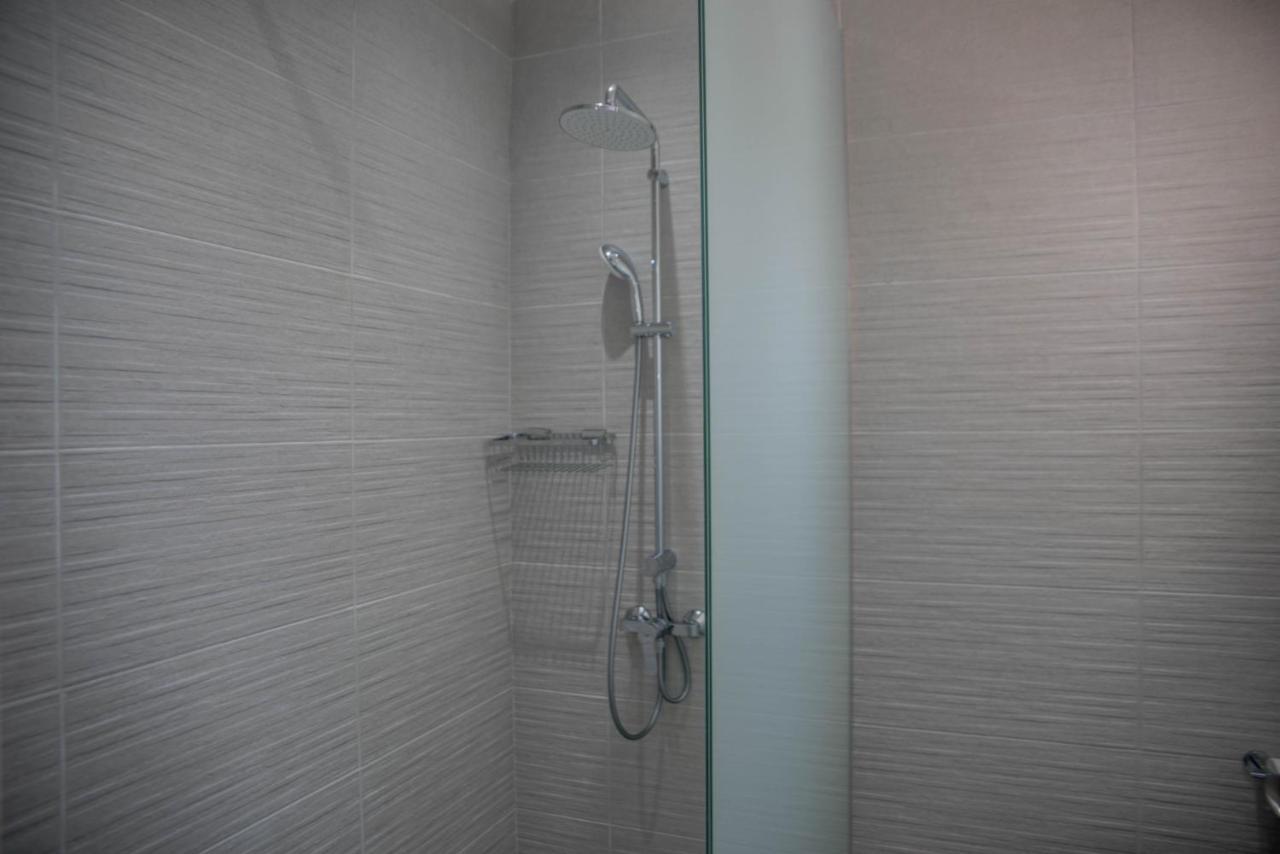 Modern Apartment Not Far From The Beach Paphos 外观 照片